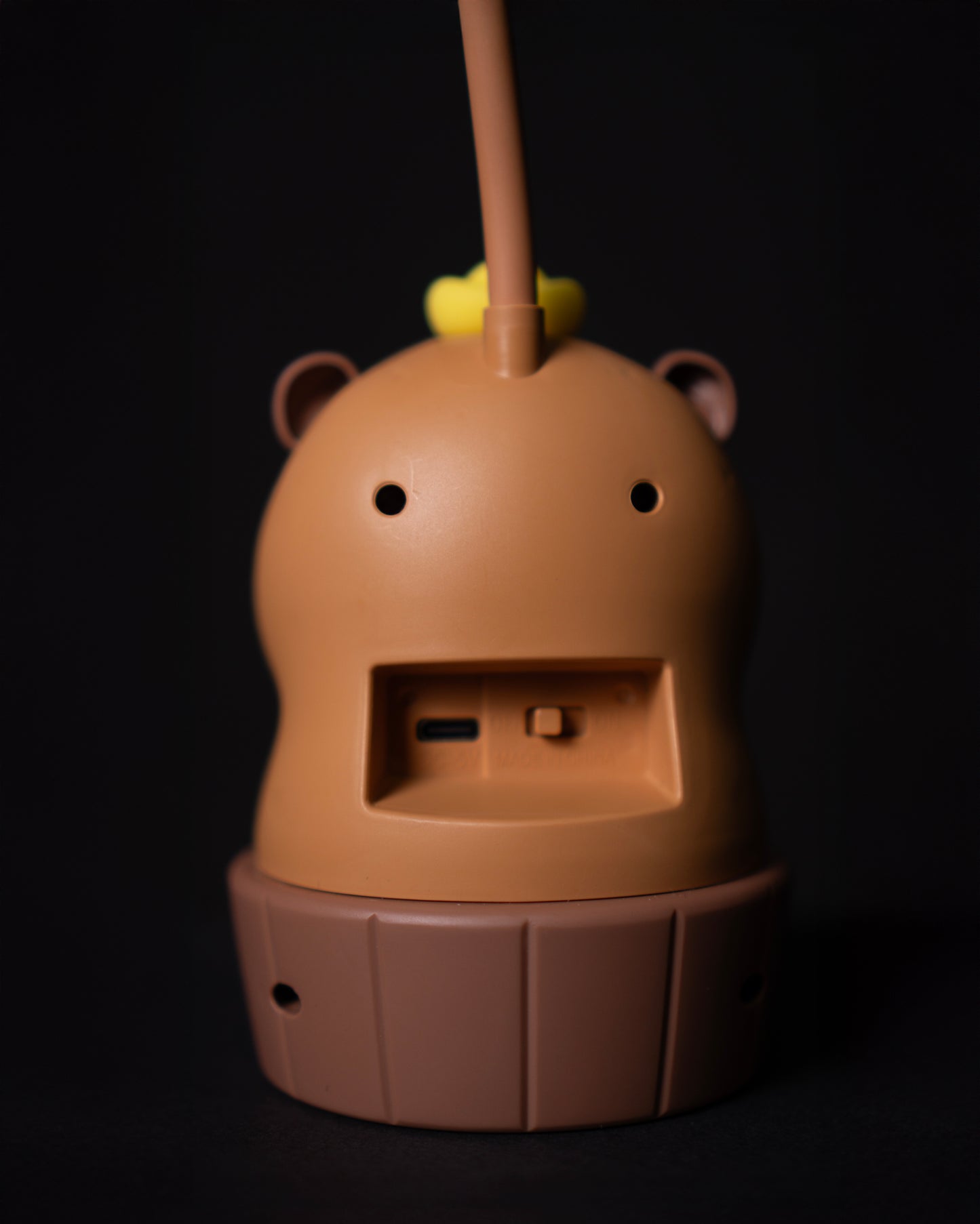 Ventilador de Capivara con Sacapuntas – 3 Velocidades